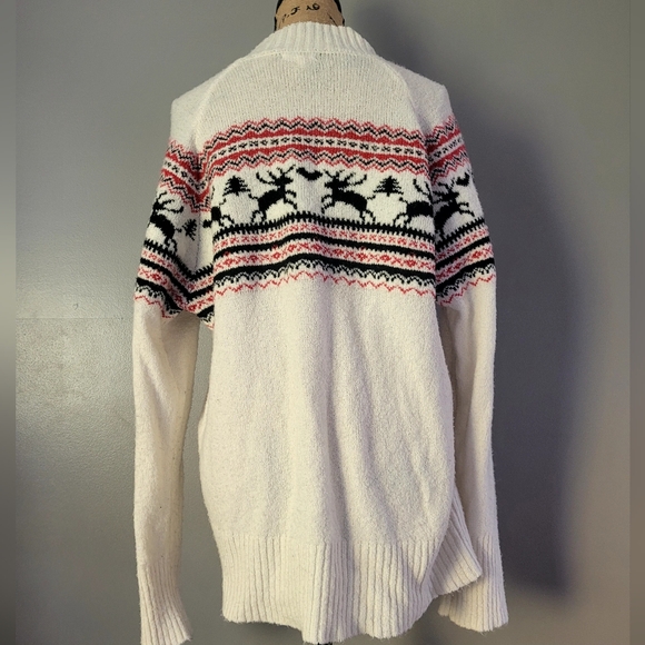🦌Maurices Reindeer Sweater - Picture 4 of 4